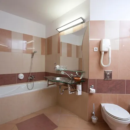 Mendan Magic & Wellness