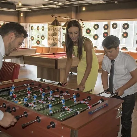 Mendan Magic & Wellness