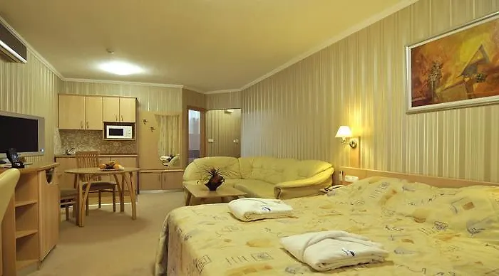 Mendan Magic & Wellness 4* זלקרוס