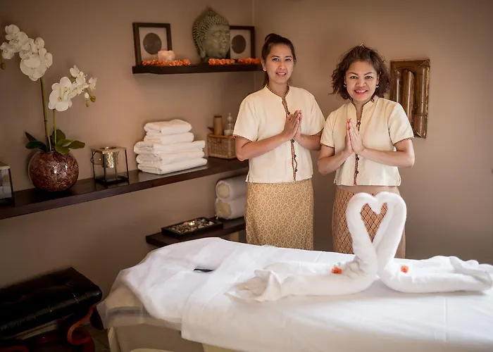 Mendan Magic & Wellness מלון